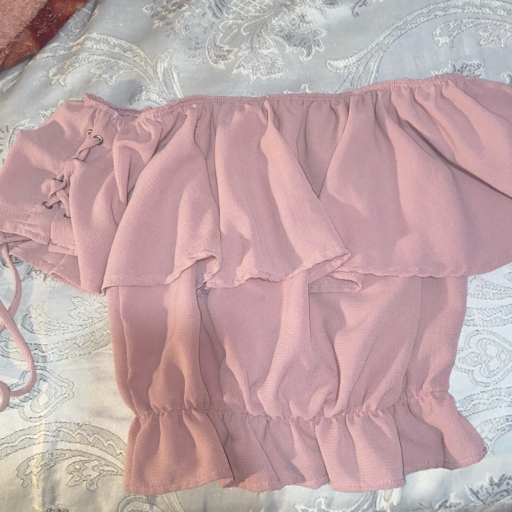 Off shoulders shirt, light purple, XS size